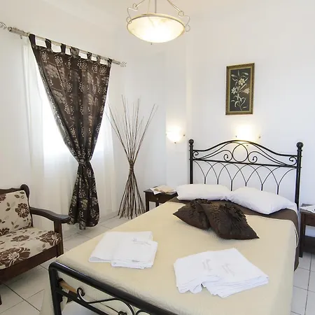 Aparthotel Pension Ilias - Chora